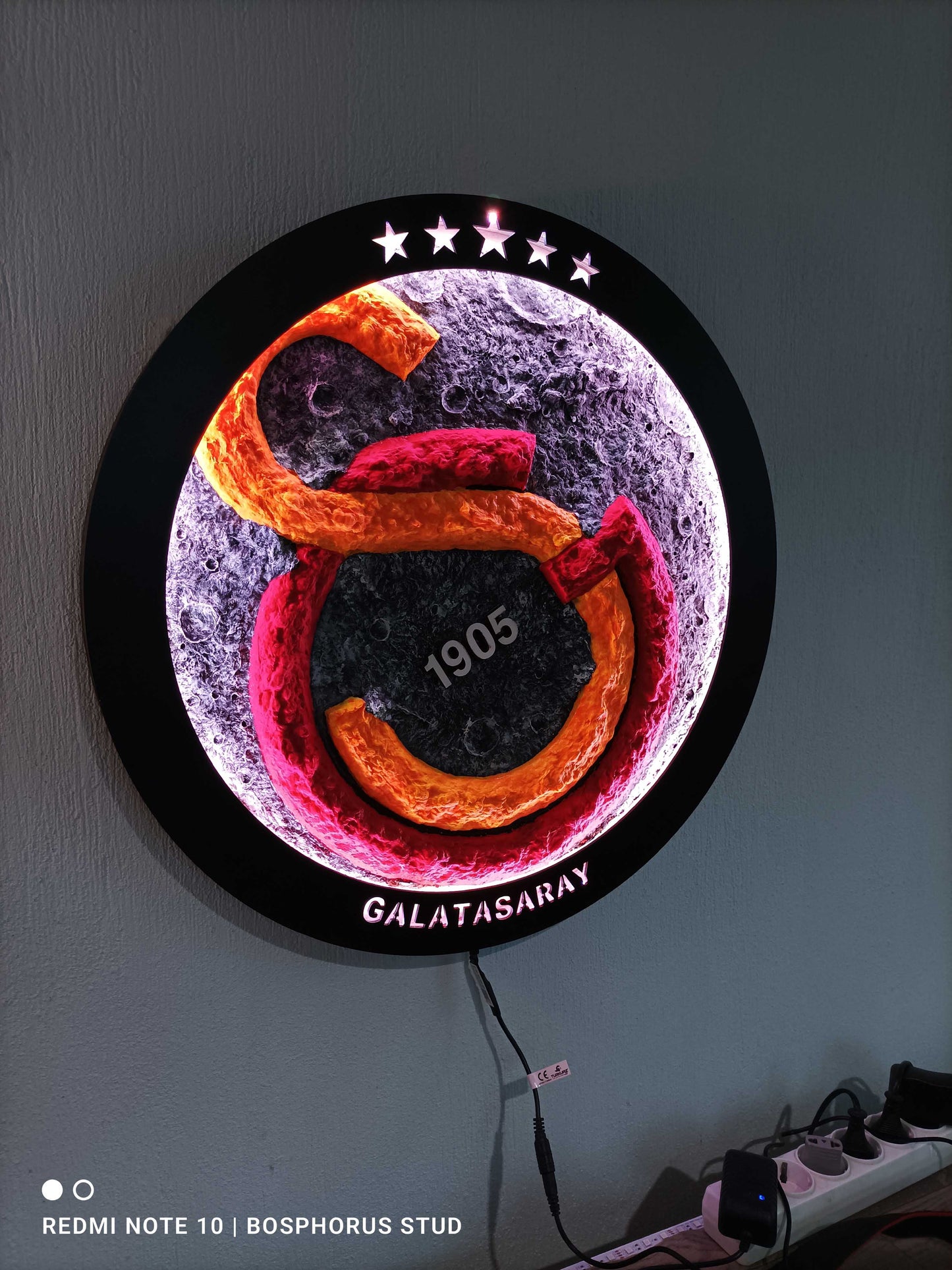 El Yapımı Galatasaray Ay Temalı Tablo (RGB LED BLUETOOTH KONTROLLÜ)